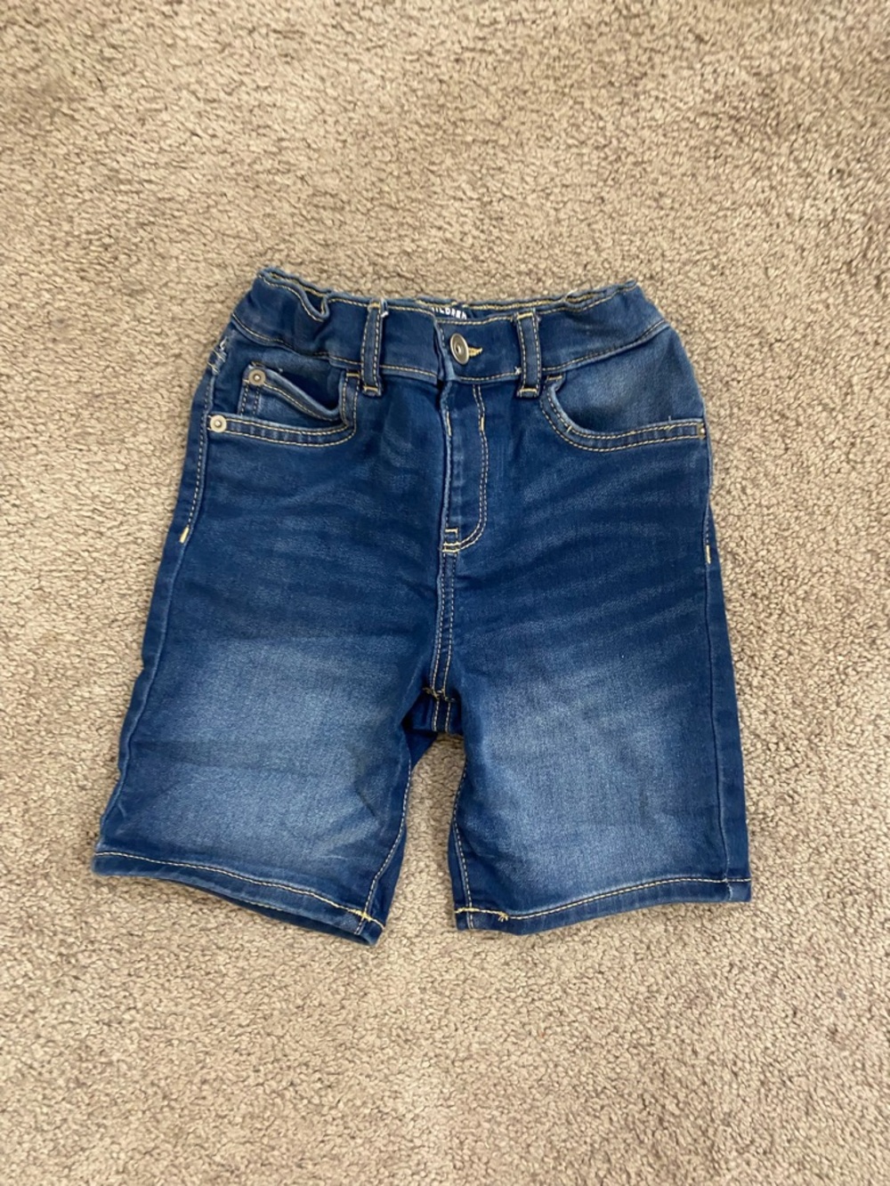 Boys Children’s Place Denim Jean Shorts size 4t - Picture 2 of 6